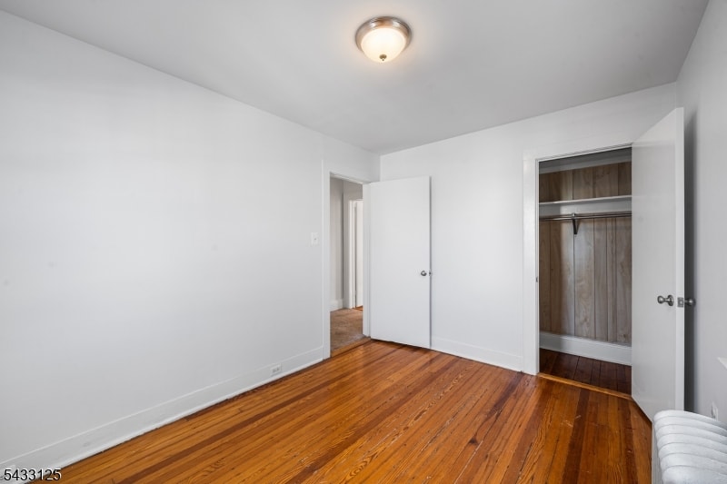 416 Belgrove Dr image 16