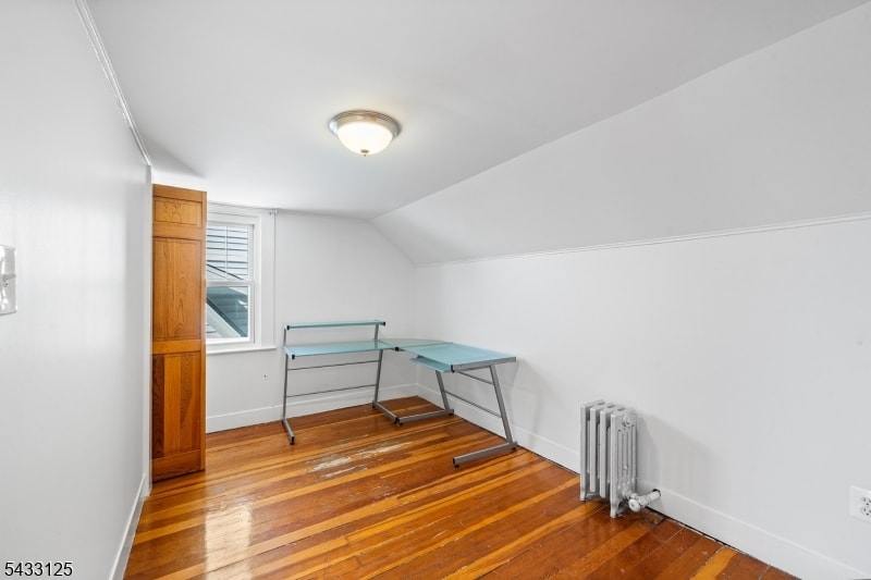 416 Belgrove Dr image 20
