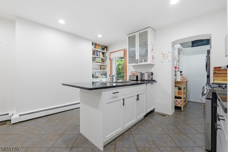 260 5th St image 11