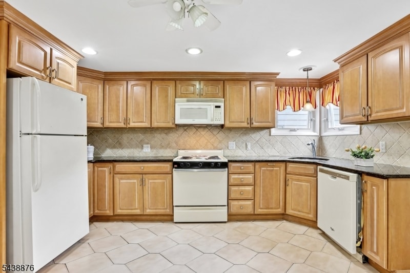 18 Patterson St image 1