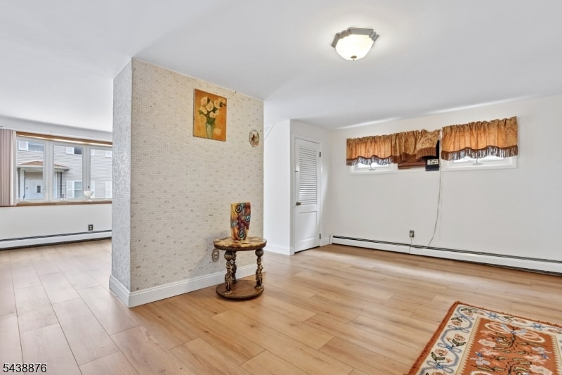 18 Patterson St image 13