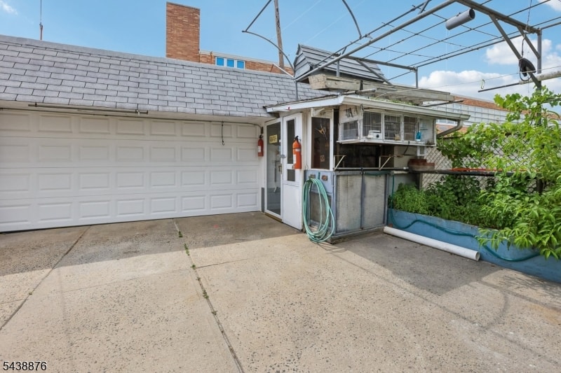 18 Patterson St image 45