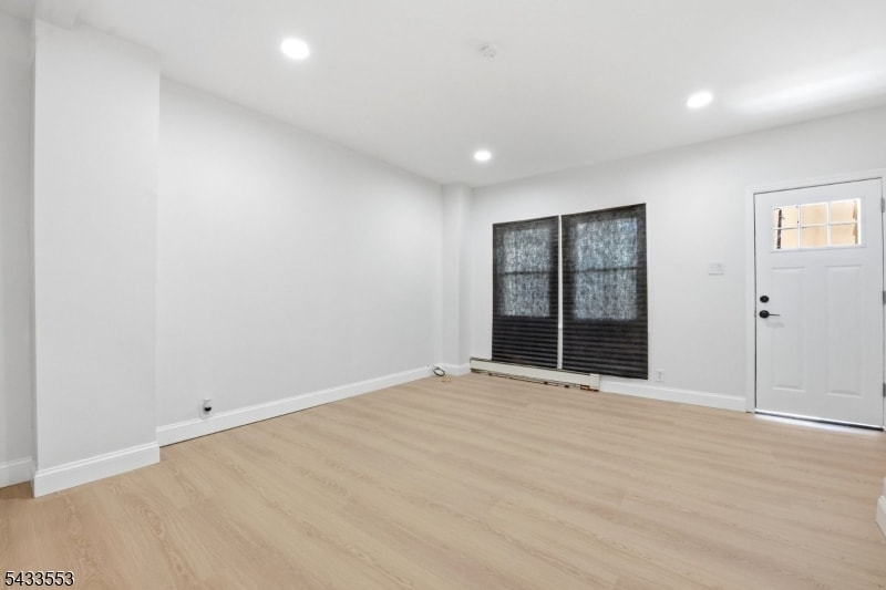 139 W 51st St image 2